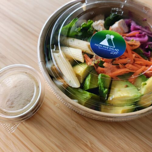 ロケットナウで注文したサラダ